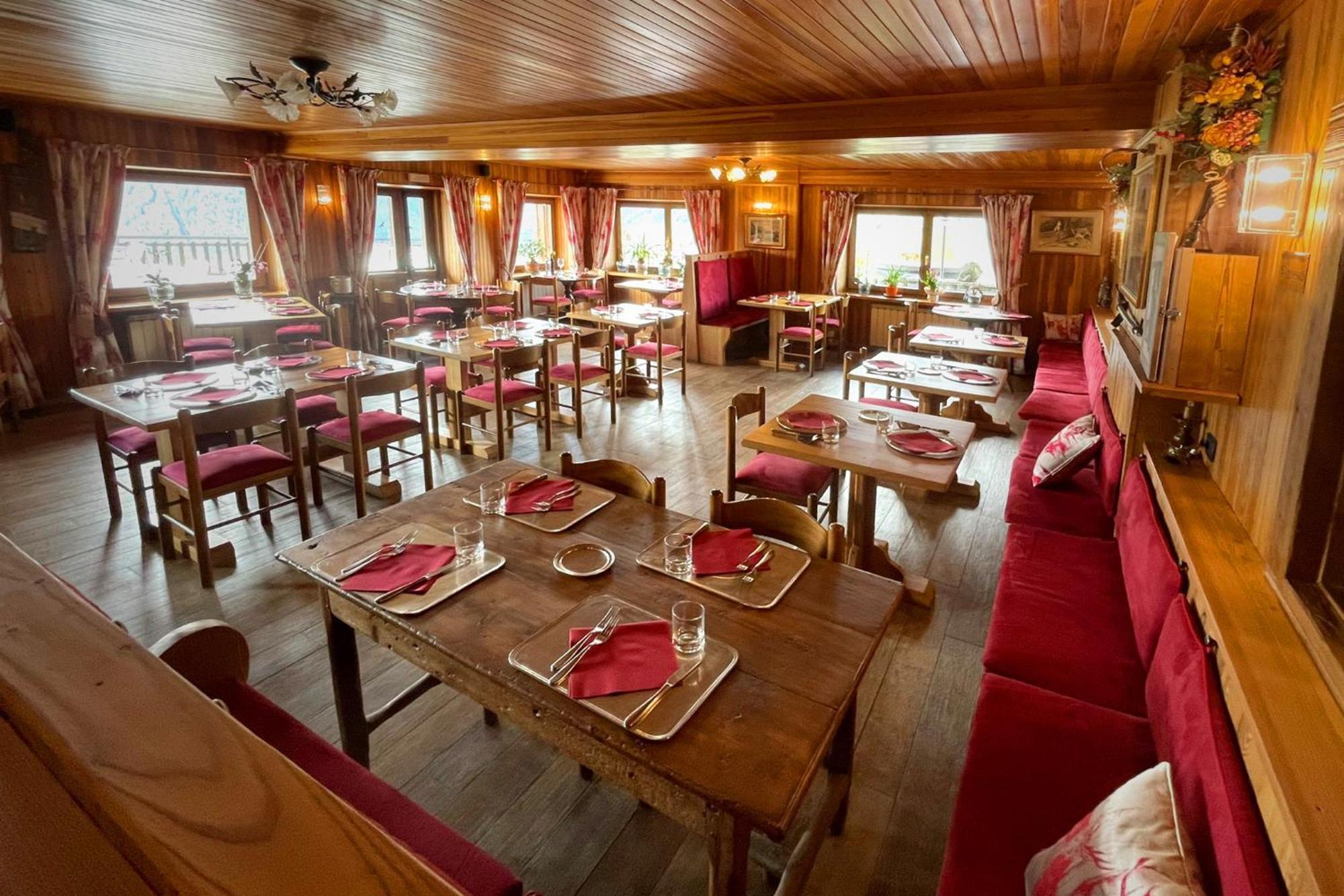 Hotel Belvedere Cogne Exterior photo